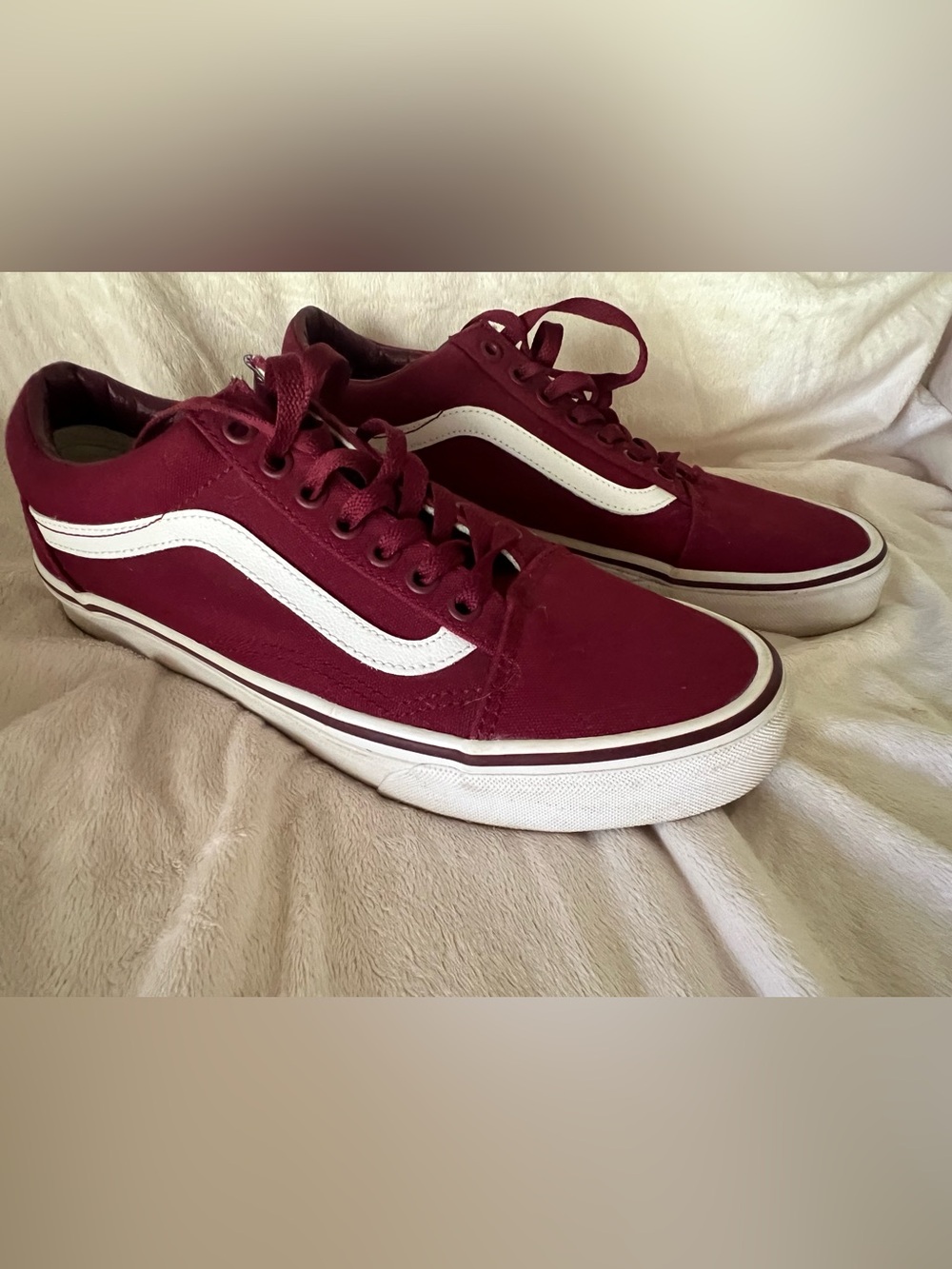 Vans Old Skool Low Top Sneakers - Burgundy and White
